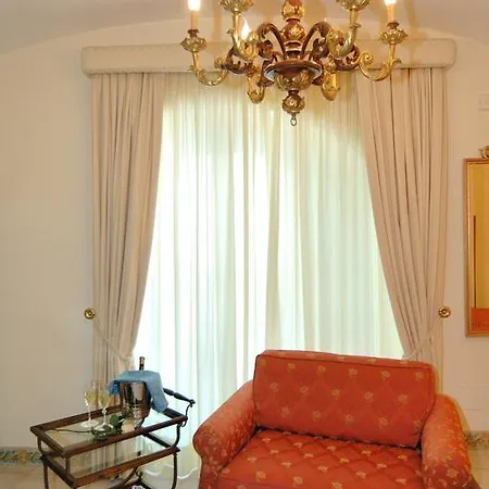 Del Duca 3* Amalfi